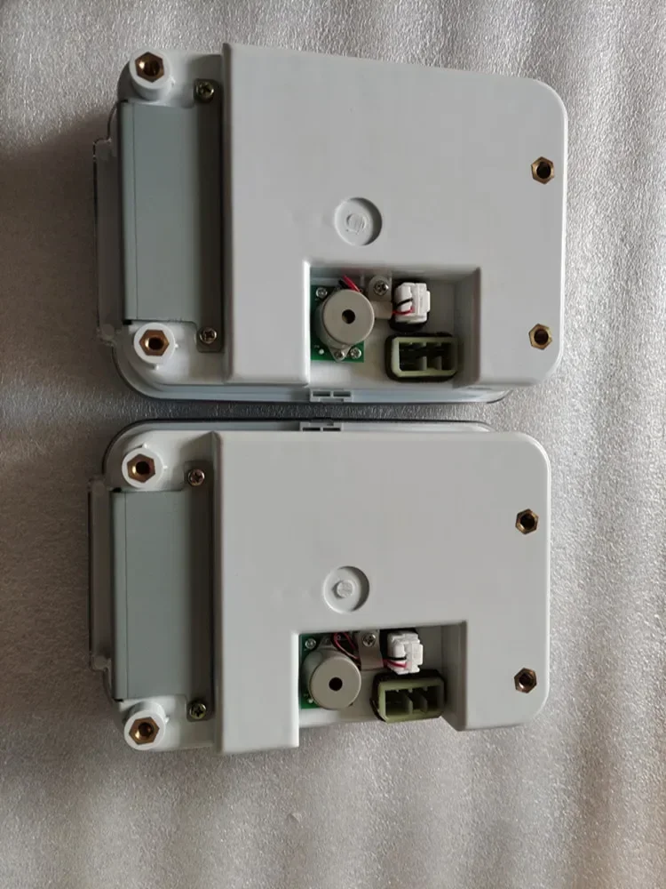 1519385 Запчасти Монитор E320B 320B Панель дисплея монитора 151-9385 106-0172 1060172