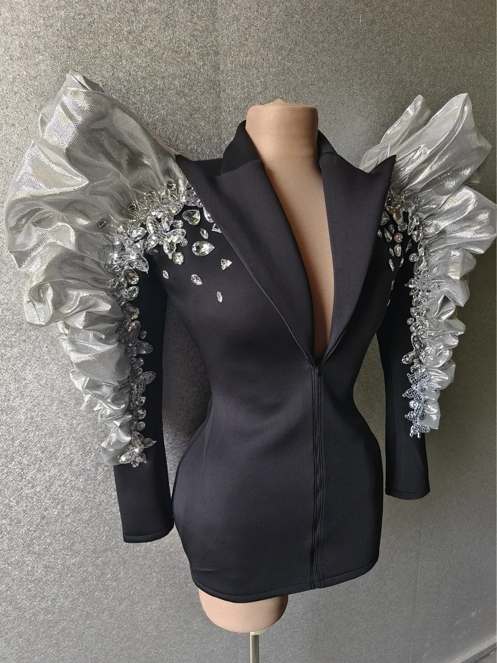 Черная куртка со стразами наряд с блестками сексуальная певица танцовщица