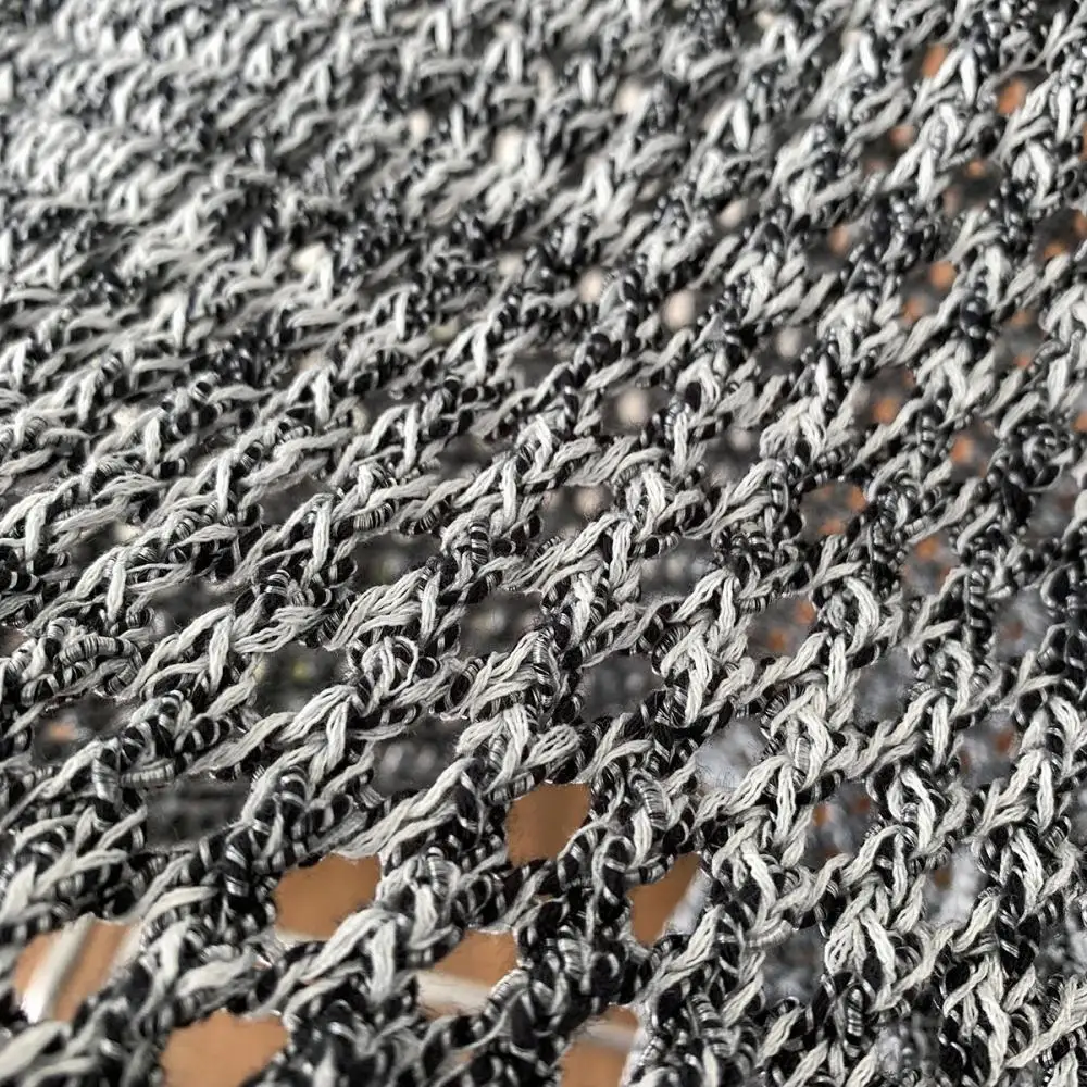 Повседневный свитер с V-образным вырезом без рукавов