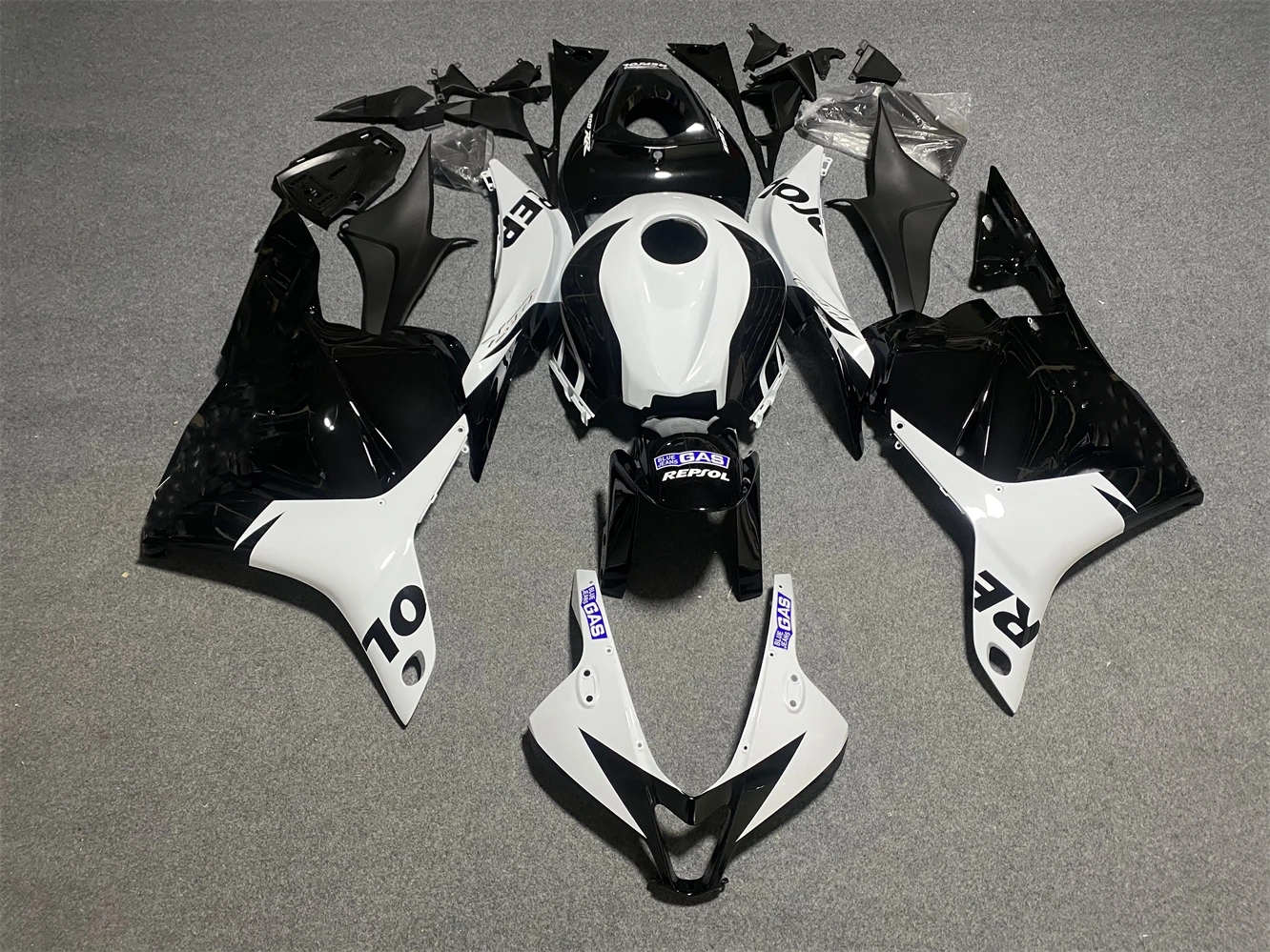 

Обтекатель мотоцикла подходит для CBR600RR 2009 2010 2011 F5 09 10 11 12 черно-белый обтекатель