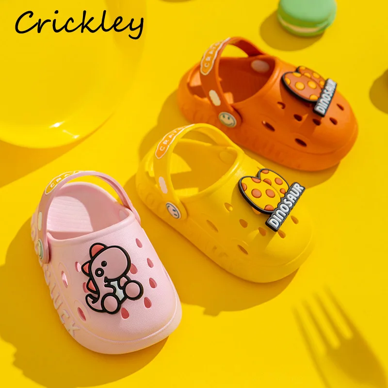 

Summer Children Slippers Cute Cartoon Dinosaur Pattern Clogs For Kids Girls Beach Shoes Breathable Soft Flats Bathroom Boy Shoe