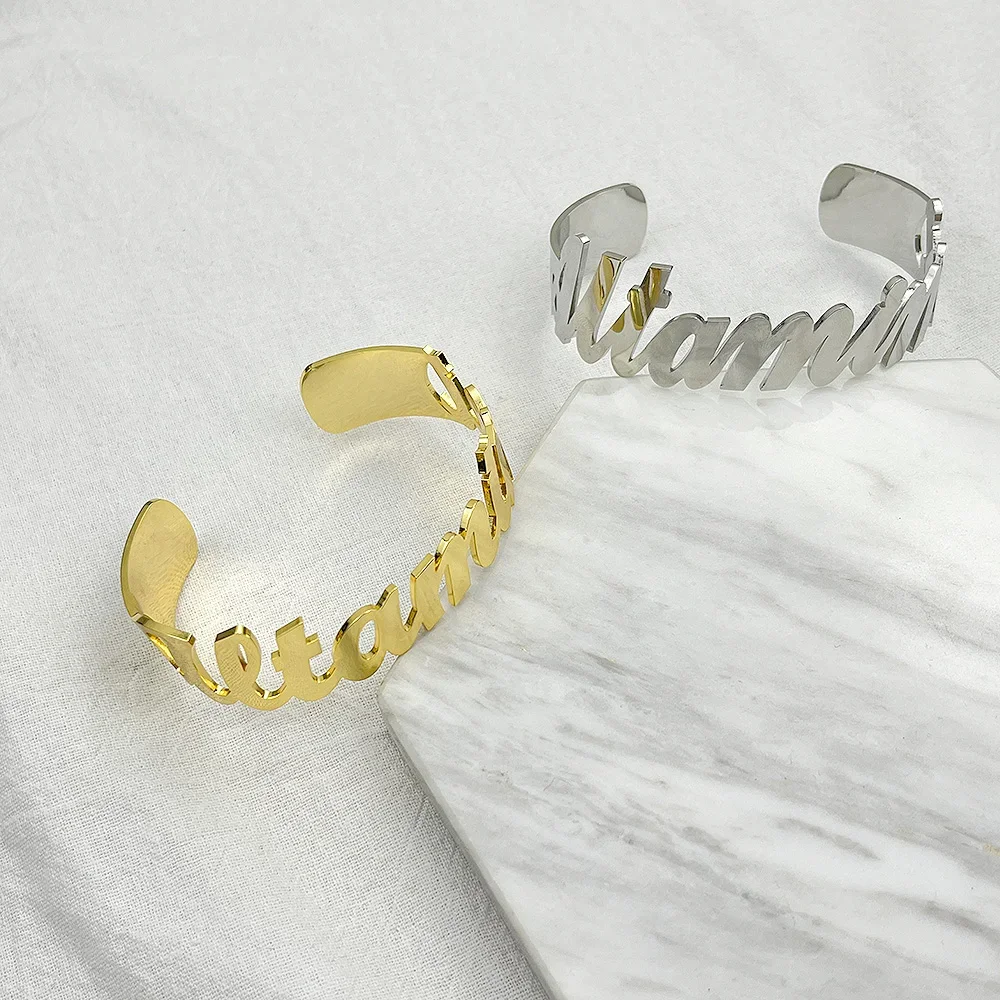 Золотой регулируемый браслет из нержавеющей стали