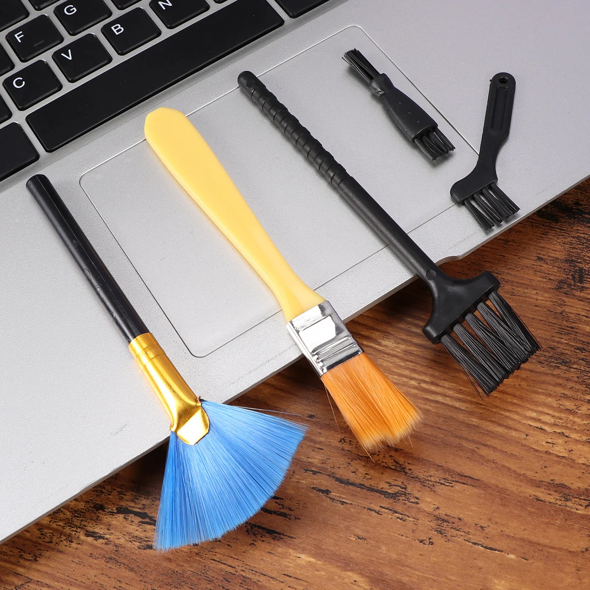 

Computer Cleaning Brush Phone Tablet Cleaning Brush Multi-function Dust Remover Camera Cleaner Set