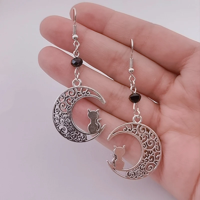 

Серьги Серебряные в античном стиле с черным полумесяцем и искусственной кожей, серьги-гвоздики с кошачьими ушками, серьги-крючки, подарок для любимого, готические украшения