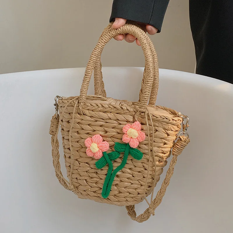 

Retro Woven Straw Bags For Women 2022 Summer Bucket Bag Fashion Holiday Beach Crossbody Bag Ins Wild Cute Flower Shoulder Pack