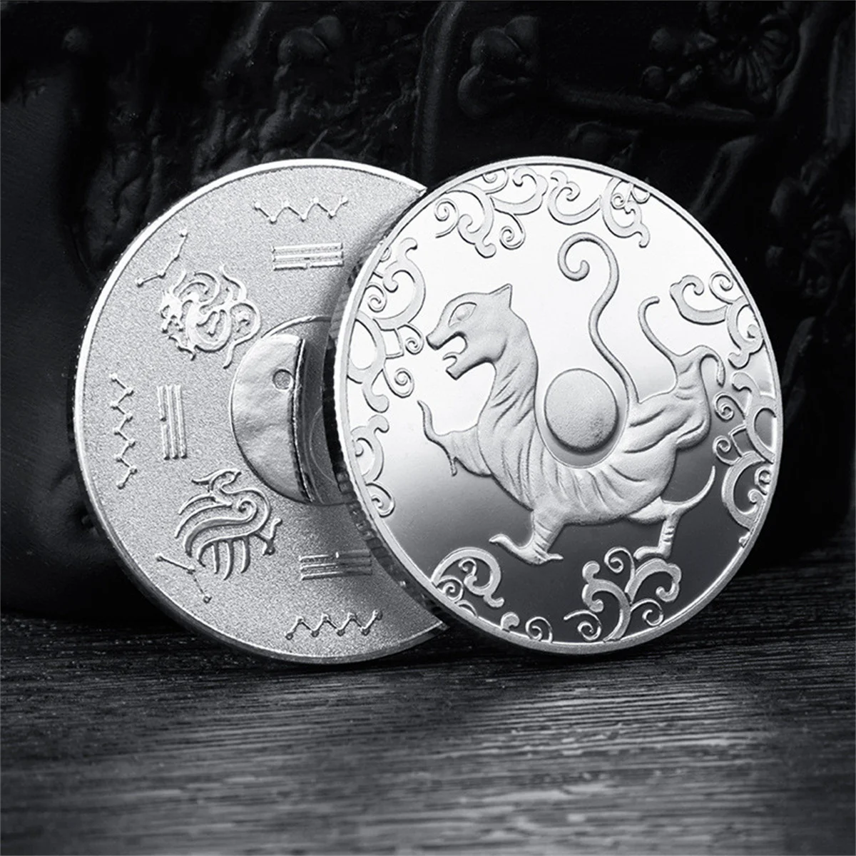 Китайская Тай Чи Taoist древние четыре Бога чудовище белый тигр памятная Золотая