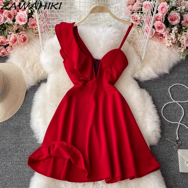 Женское вечернее плиссированное платье однотонное красное короткое с