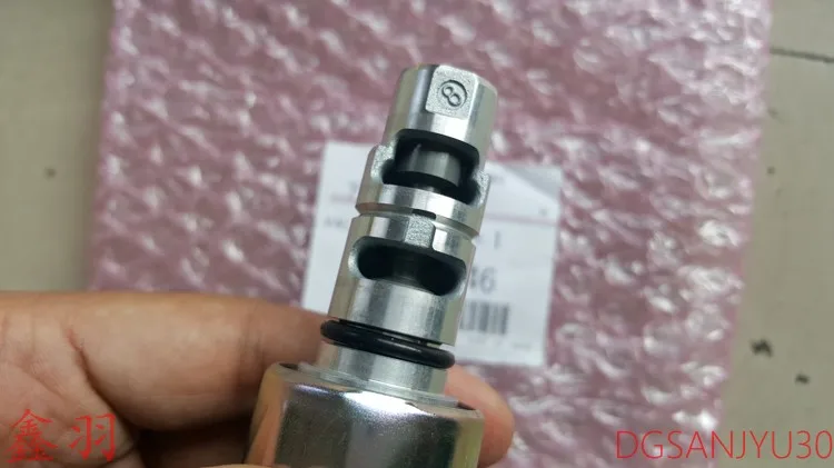 КЛАПАН PAJERO V97V87W УПРАВЛЕНИЕ МАСЛЯНОЙ ПЕРЕДАЧИ 1028A046 K5T45594 ПОДЛИННЫЙ