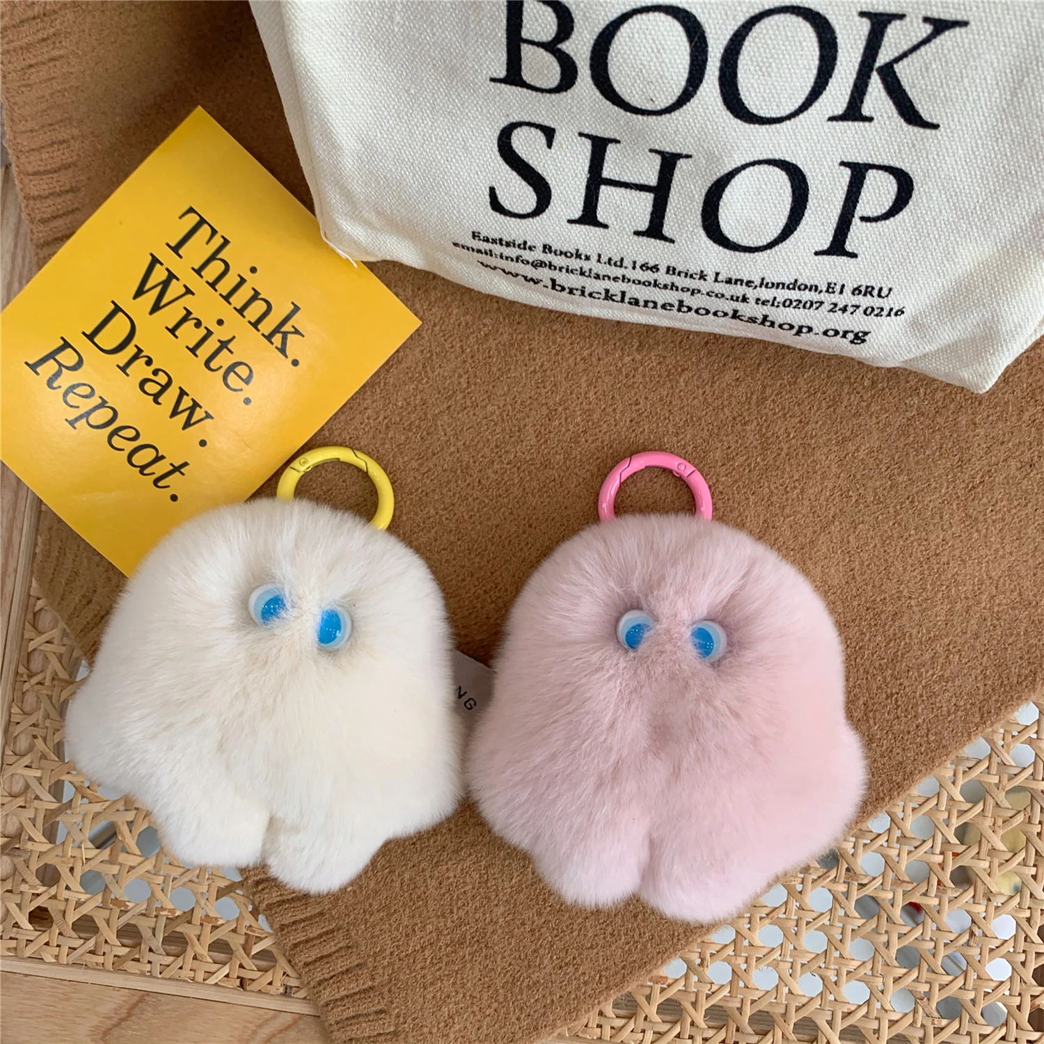 

[Pink Stupid ] Real Hair Car Keychain Rex Rabbit Hair Schoolbag Ornament Cute Doll Plush Pendant Gift Female