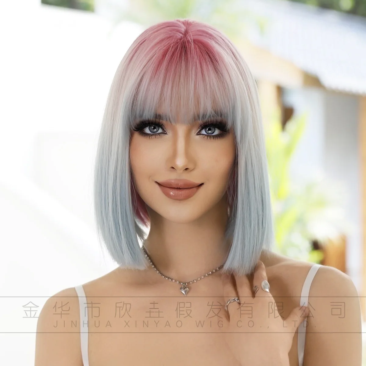Фото Парик GUHUAN Pink Root Silver Blue Ombre, короткий боб с челкой, градиентный, прямой, из синтетических волос, термостойкое волокно, для косплея №4