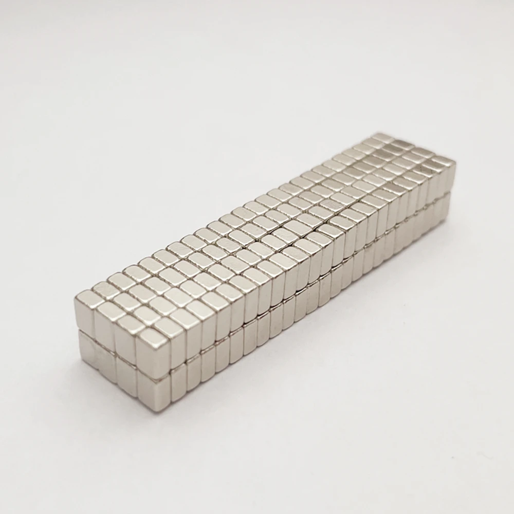 200pcs Small Magnet 4x3x2mm Promotions Super Powerful Strong Rare Earth Block NdFeB Neodymium Magnets |