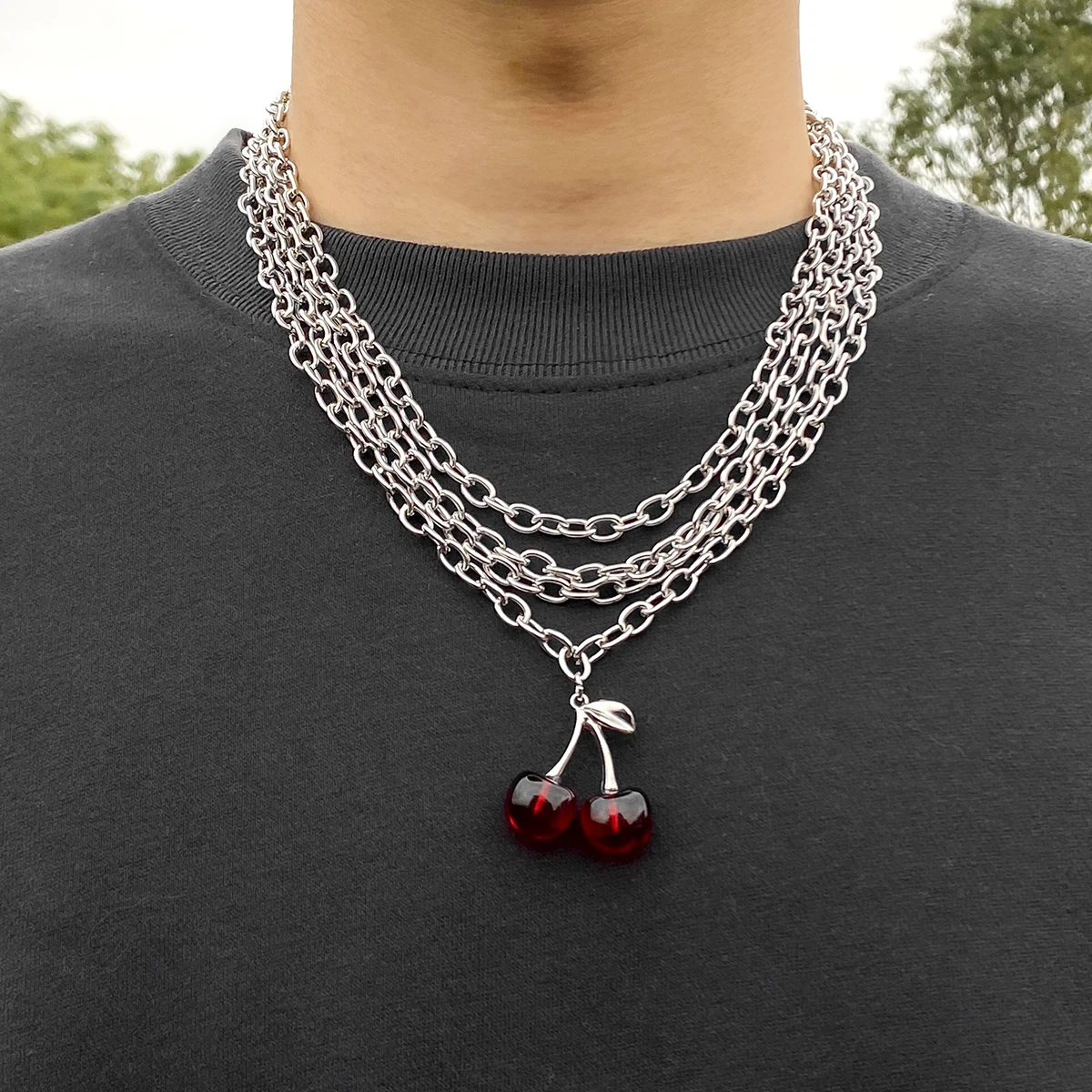 

Simple Multilayer Silver Color Metal Long Chain Choker Red Cherry Pendant Necklace 2022 Fashion Men Necklace Hiphop Jewelry Gift