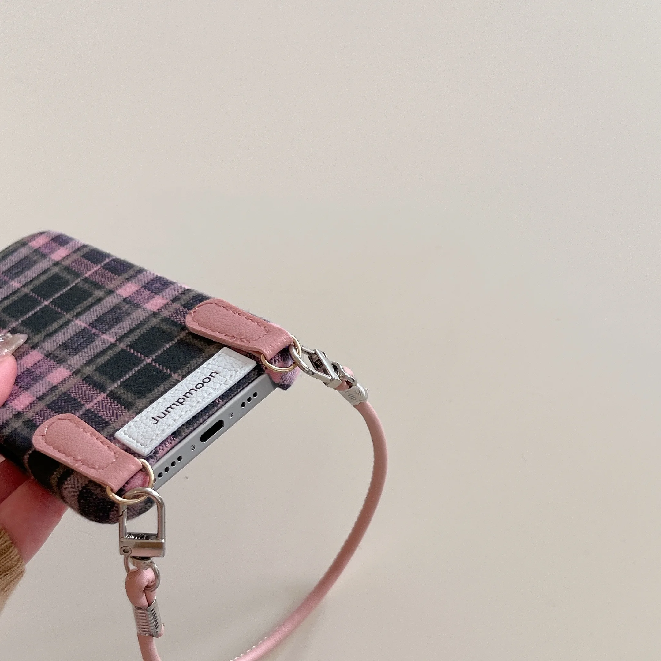 Korean INS Checker Cloth Texture Autumn Vibes With Wrist String Phone Case for iPhone 16 15 14 13 Pro Max Back Cover Capa