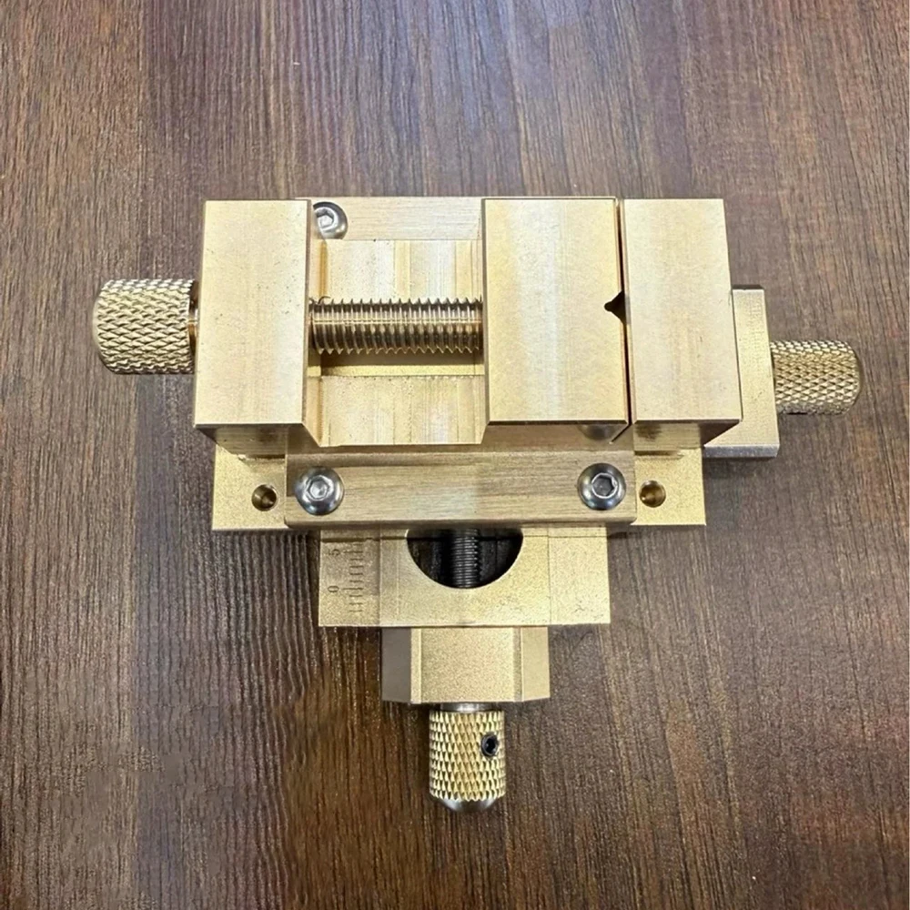 

Миниатюрные тиски Micro Cross с направляющей «ласточкин хвост»