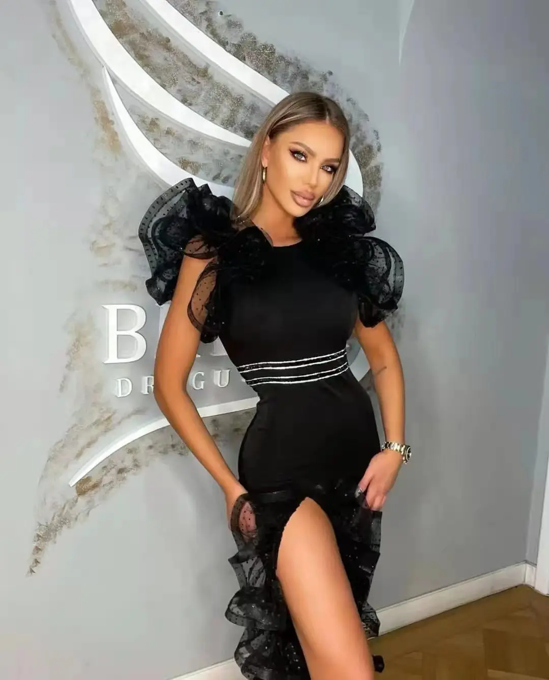 

Black Color Women Sleeveless Ruffles Sexy Bodycon Midi Dress Fashion Rayon Bandage Evening Party Celebrate Dress High Quality