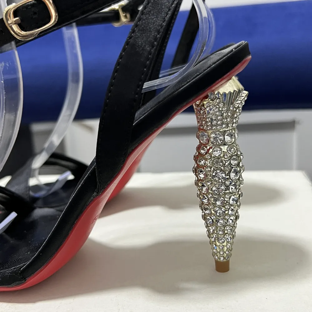 2023 Europe And The United States Summer Word With Rhinestones Sexy Open Toe Banquet Professional Ultra-High Heel Sandal Woman