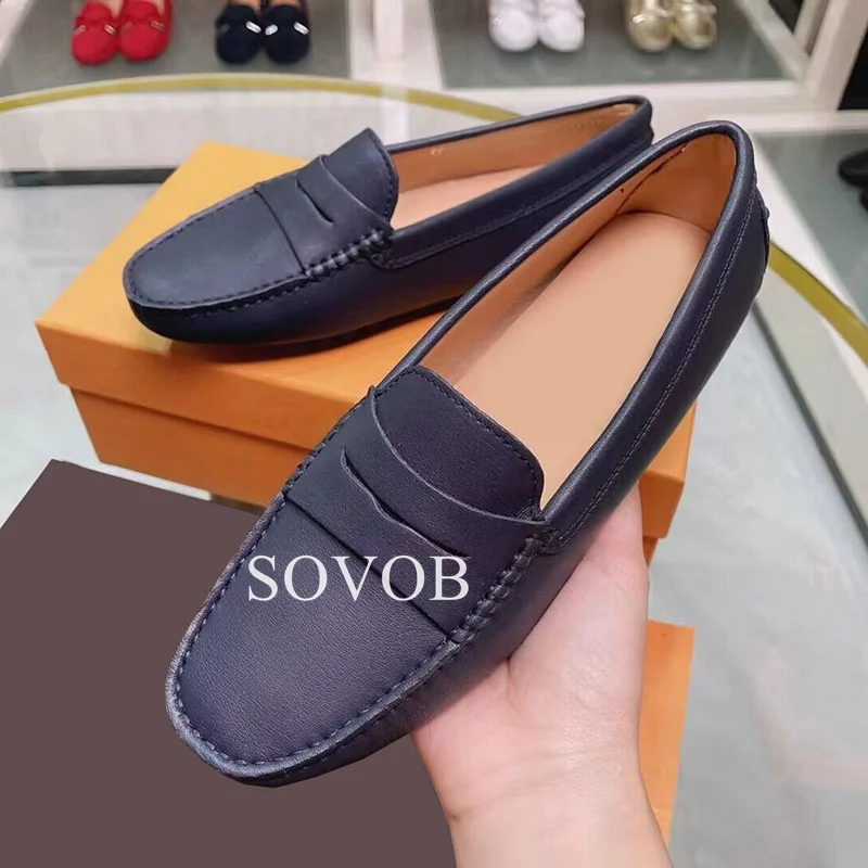 Женские демисезонные лоферы