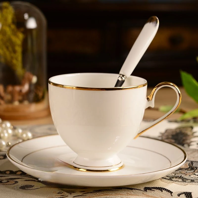 

Charm Modern Coffee Cup Luxury Portable Mate Turkish Coffee Cups Teacup Girls Tazas De Ceramica Creativas British Tea Set