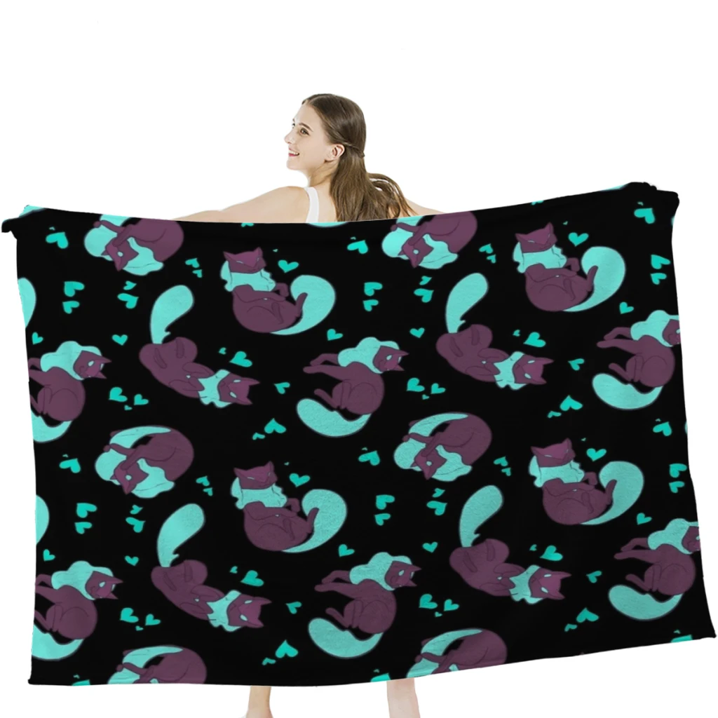 

Мягкое теплое покрывало с рисунком Melog