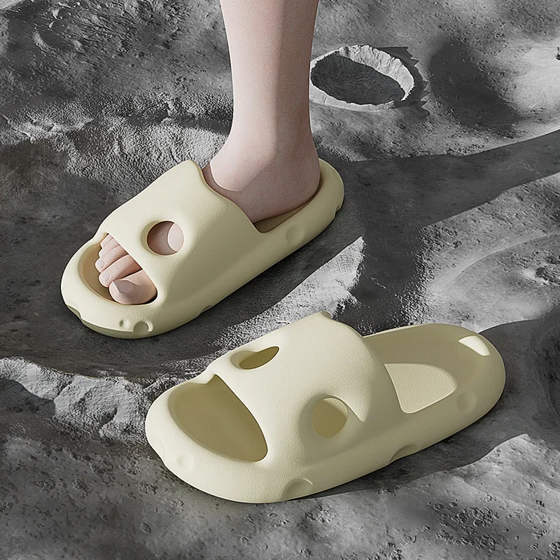 Meteorite Hole Slippers Women's Man Sandals Summer Hollow Out Home Indoor Thick Sole Couple EVA Slippers Men