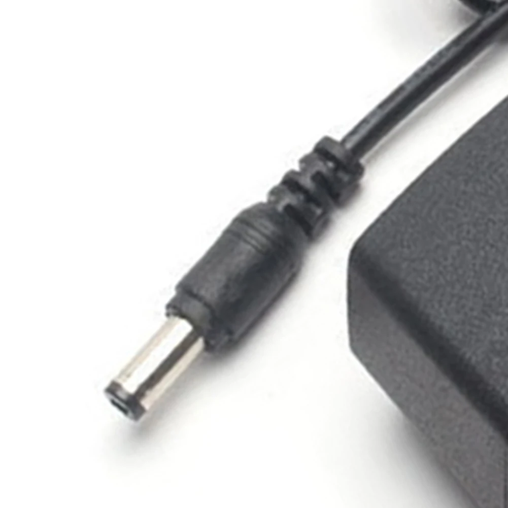 Электрическая газонокосилка и тракторы 12 В Беспроводная зарядное устройство