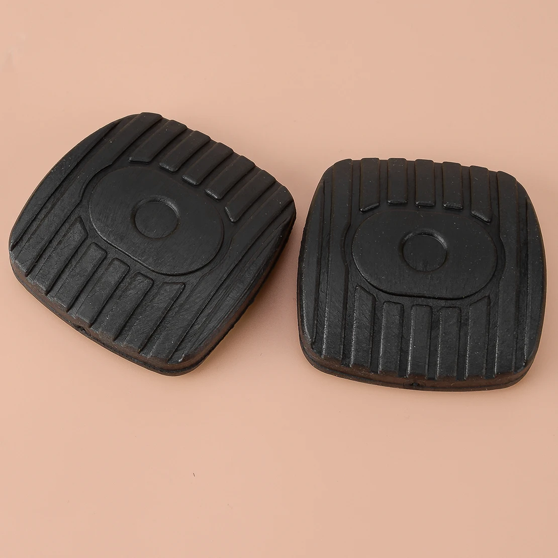 

2 шт. накладка на педаль тормозной муфты, резиновый чехол, подходит для Nissan Note Cube Tiida Micra NV200 2009 2010, черная резина