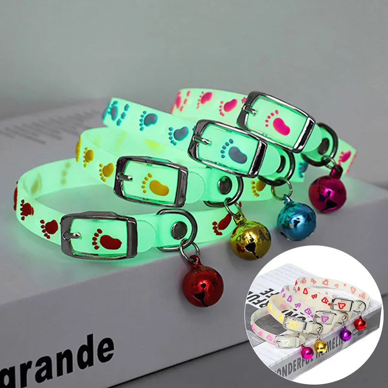

Pet Glowing Collars with Bells Glow at Night Dogs Cats Necklace Night Luminous Neck Ring Accessories Drop Shipping