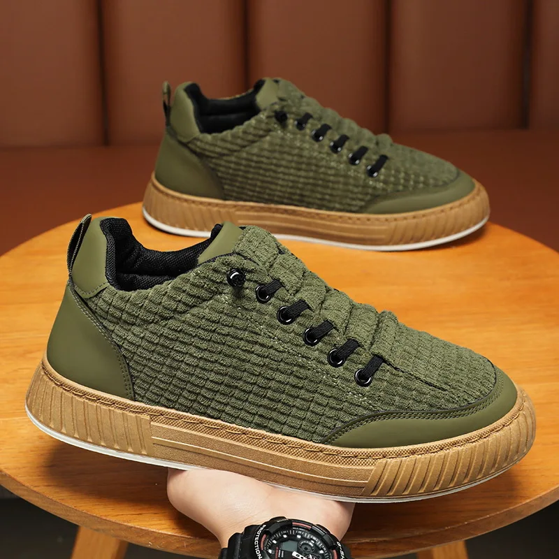 

Men's Vulcanized Shoes Fashionable Skateboard Shoes Lightweight Slip-on Canvas Shoes Men's Platform Shoes Zapatillas De Deporte