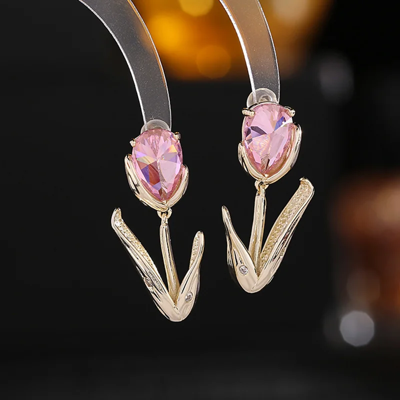 

High Quality 925 Sterling Silver Sweet And Fresh Inlaid Tulip Ear Studs Earrings For Women Fashion Jewelry LE157