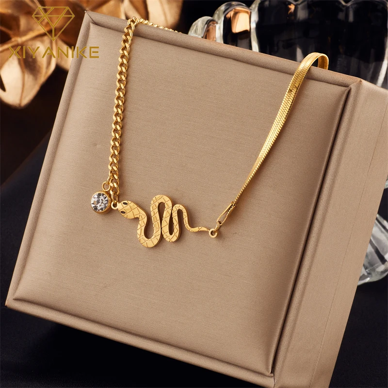 

XIYANIKE 316L Stainless Steel Woman Necklace Gold Color Snake Shape Pendant Necklaces Women Stylish Lady Jewelry for Holiday