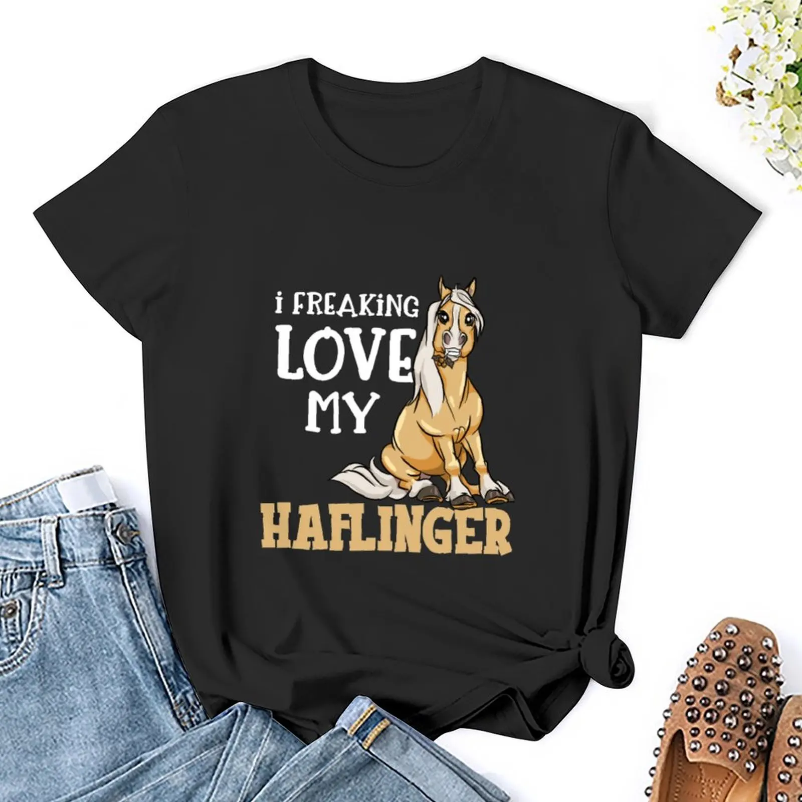 Футболка с надписью I Freaking Love My Haflinger