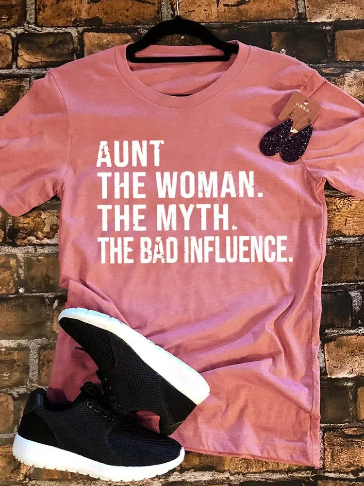 

Женская футболка с коротким рукавом и круглым вырезом