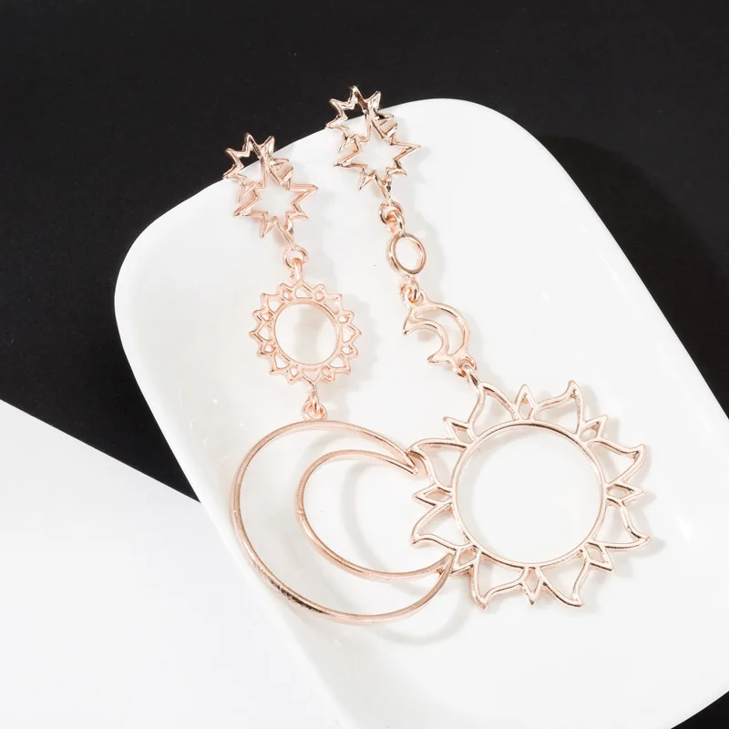 

Women Fashion Dangle Long Earrings Hollow Out Star Moon Sun Asymmetry Geometric Drop Earrings Girls Charm Jewelry Gifts