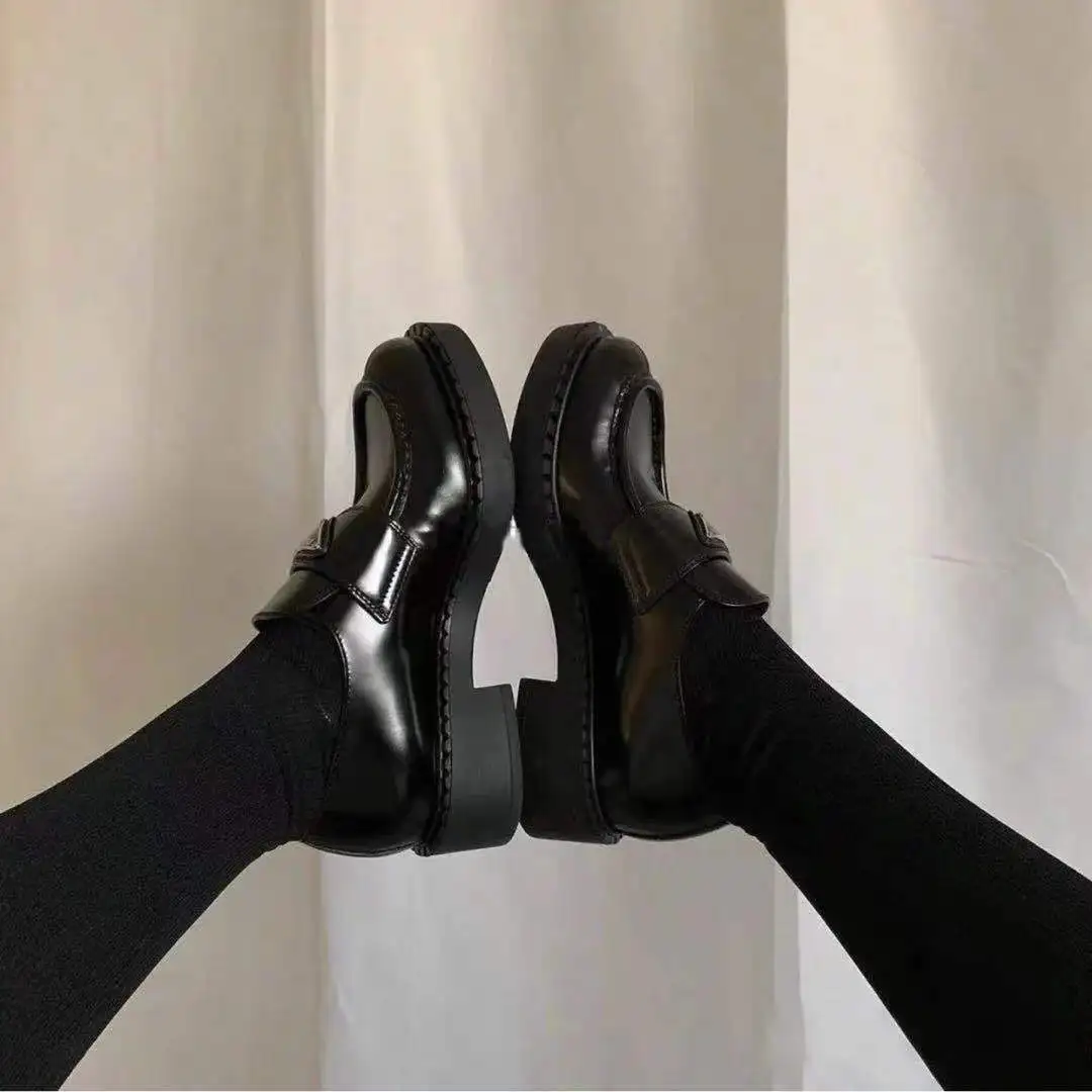 Luxury single platform shoes moccasins female leather Spring and Summer one step thick heel black british small leather shoes