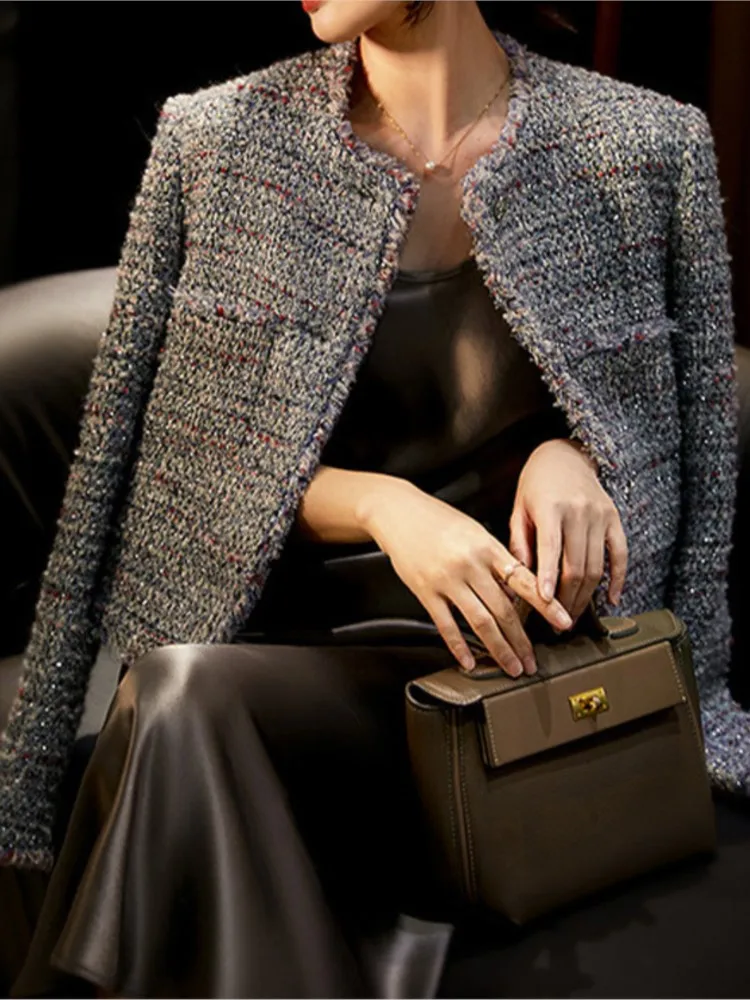 Женское твидовое пальто сезон весна-осень 2024 классическое цельное из органели с