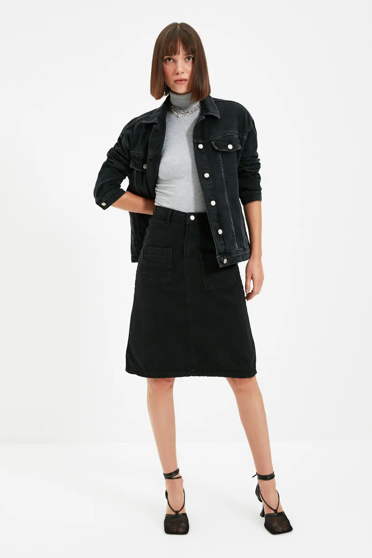

Trendyol Pocket Detail Midi Denim Skirt TWOAW22ET0233