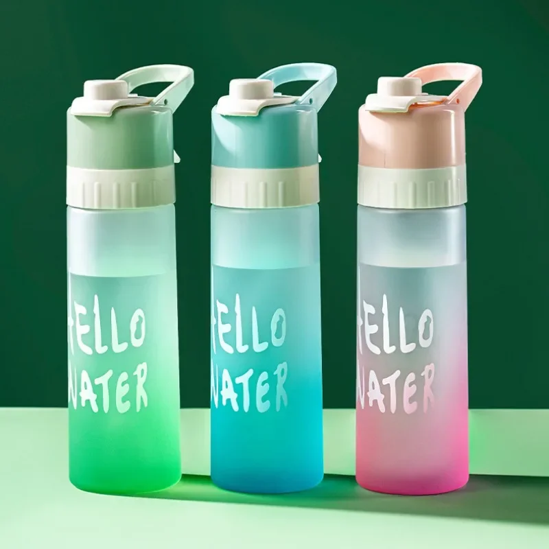 Бутылка для воды с распылителем спорта на открытом воздухе 650 мл