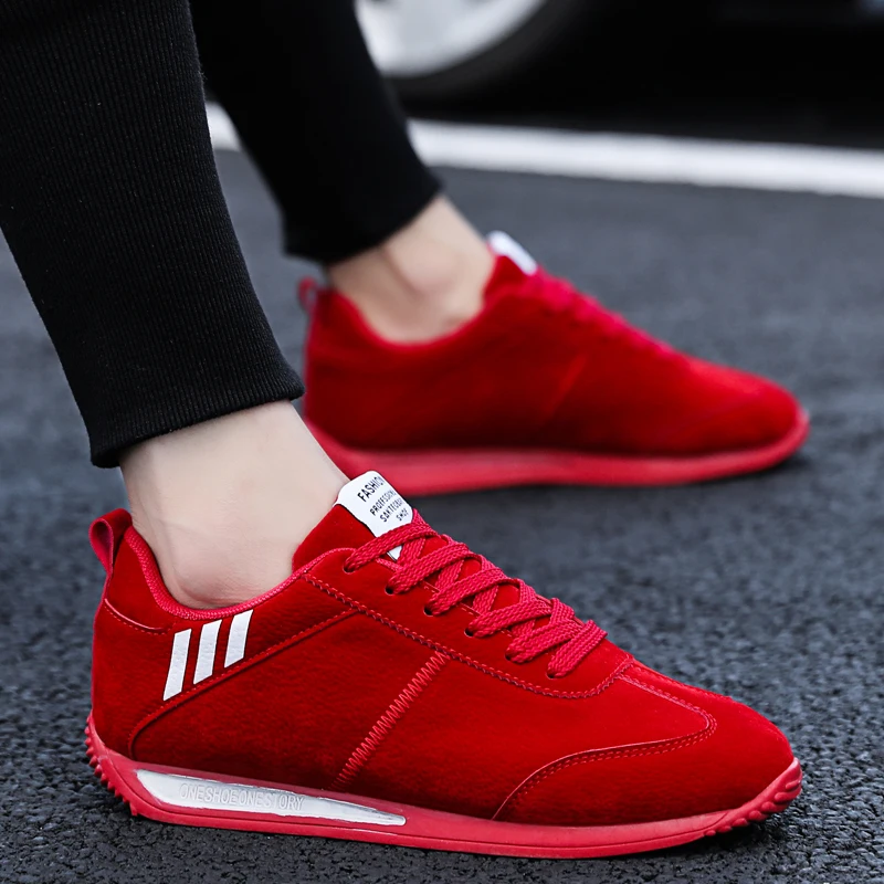 

Coslony Suede Leather Shoes Men Style Gump Shoes Comfortable Light Casual Driving Shoes 2022 Trending Sneakers for Men Red