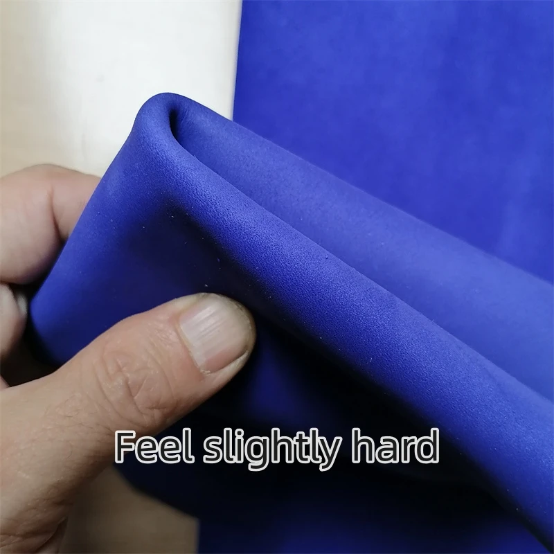 Синяя матовая воловья кожа толщиной 1 5 мм. Кожа первого слоя. Натуральная кожаная