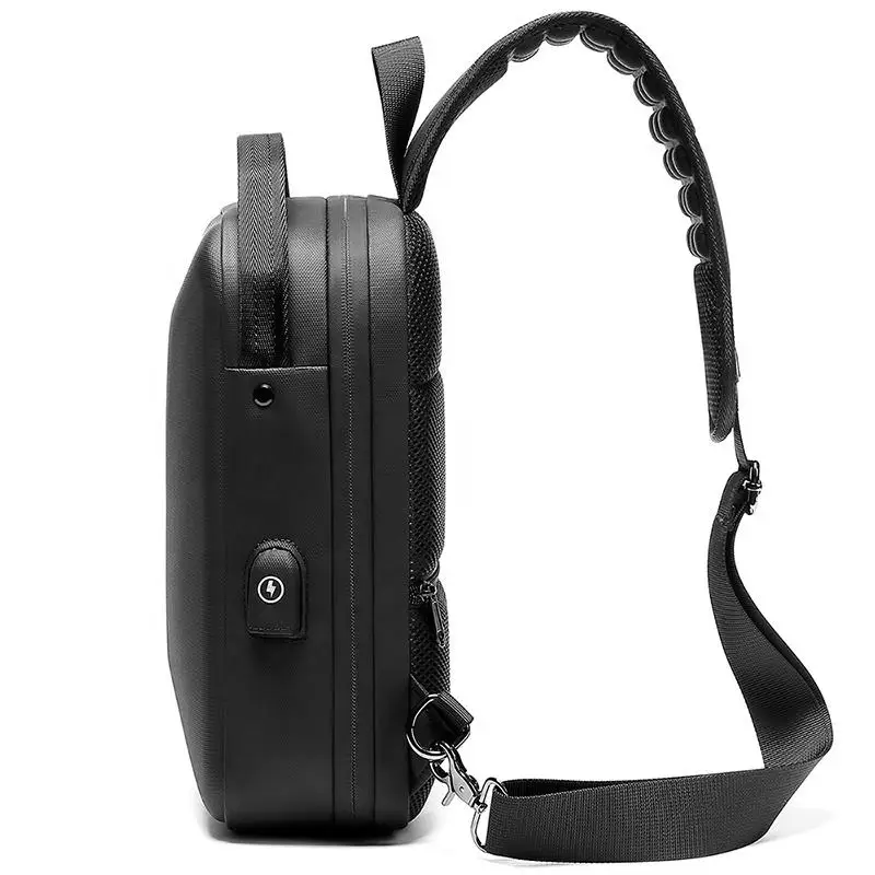 Рисунок 3 - Мужская сумка через плечо с защитой от кражи