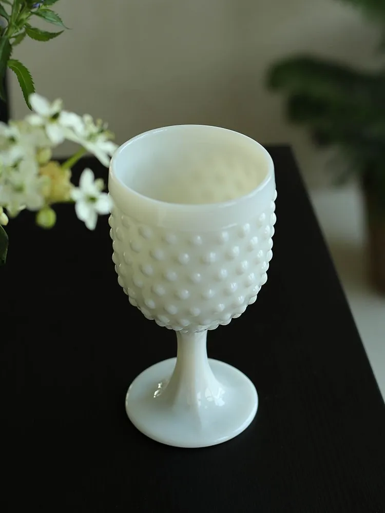 Винтажный редкий основной цвет бокал молочно-белого цвета высокая чашка