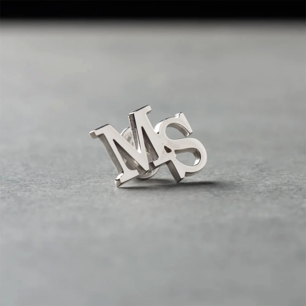 Рисунок 4 - Мужская брошь из нержавеющей с