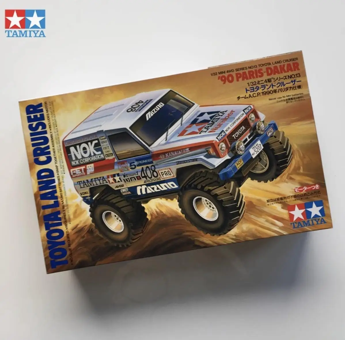 Tamiya 1/32 LAND CRUISER 1990 Paris Dakar Модель автомобиля