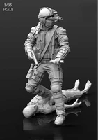 135 scale die cast resin figure assembly kit stalker unpainted free shipping