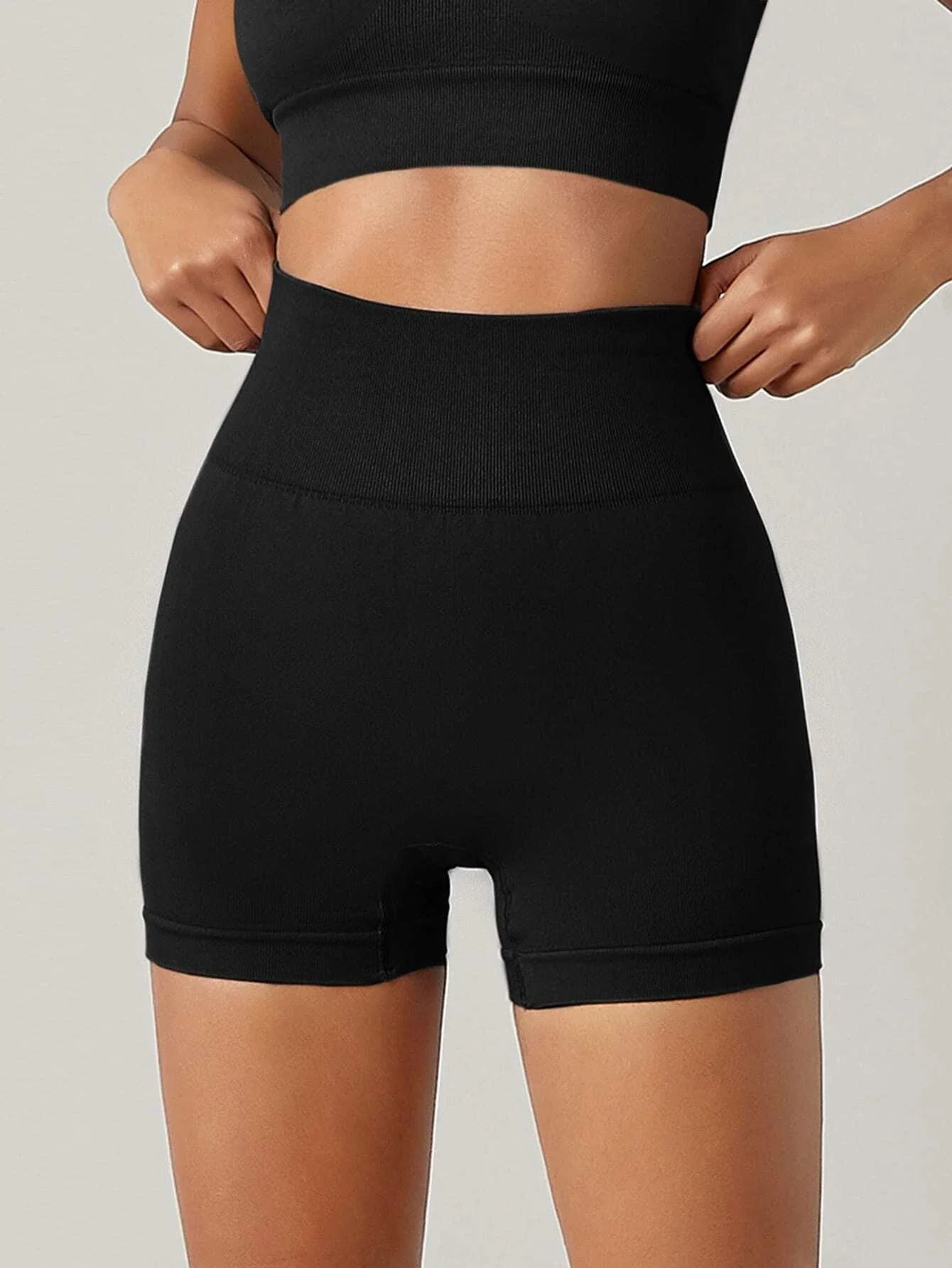 

High Waist Seamless Sports Shorts