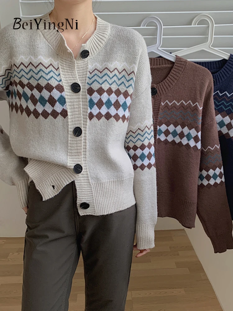 

Beiyingni New Fashion Women Single-breasted Cardigan Vintage Autumn Winter Plaid Sweater Elegant Casual Korean Coats Female Tops