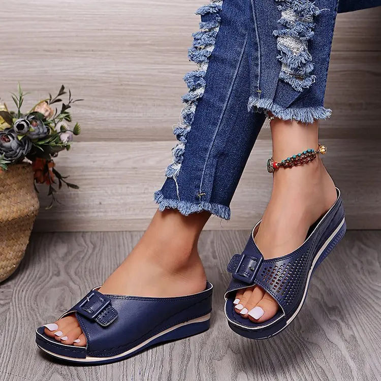 

Womens Slippers 2022 Summer Platform Wedge Sandals Women Outdoor Casual Beach Shoes Women Closed Toe Flat Slippers Plus Size 43