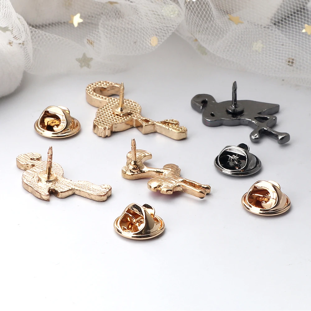 Волнующая любовь! Пара ярких эмалированных значков с изображением фламинго