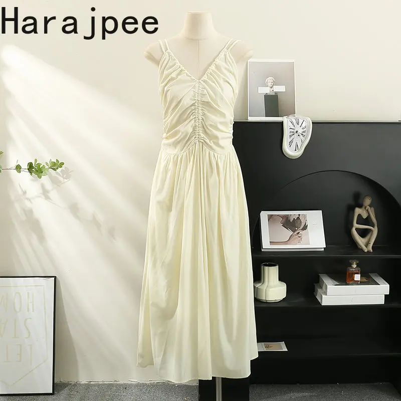 

Женское платье с V-образным вырезом, без рукавов