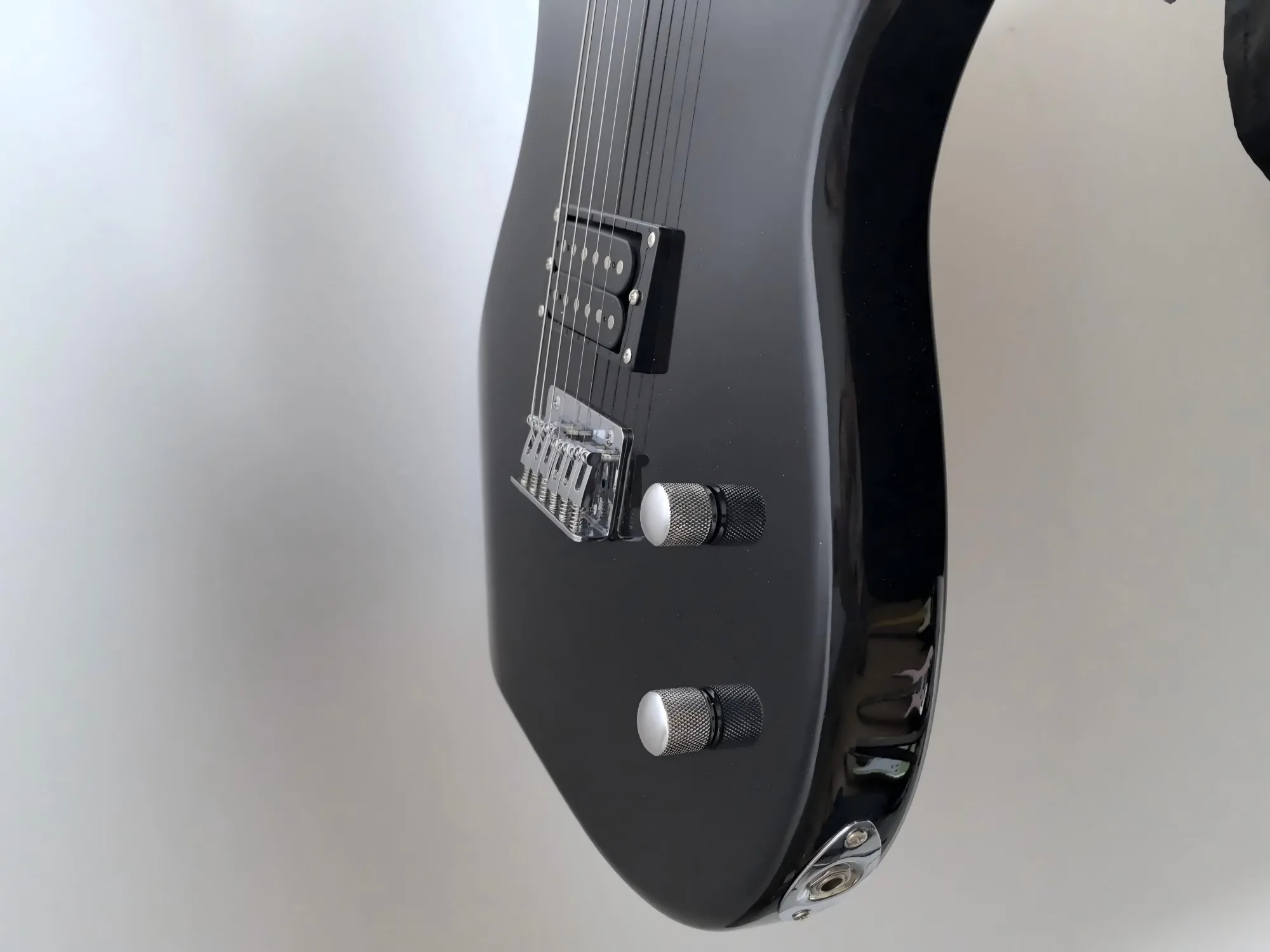 Кленовая 6-струнная электрогитара